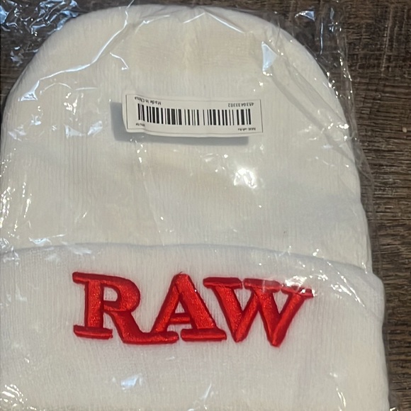 Raw papers winter hat - Picture 2 of 3